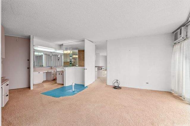 750 Amana Street P2, Honolulu, HI 96814