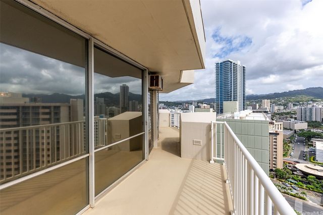 750 Amana Street P2, Honolulu, HI 96814