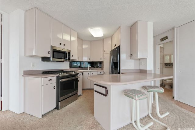 750 Amana Street P2, Honolulu, HI 96814