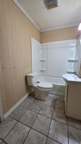 601 W Thompson St, Paragould, AR 72450