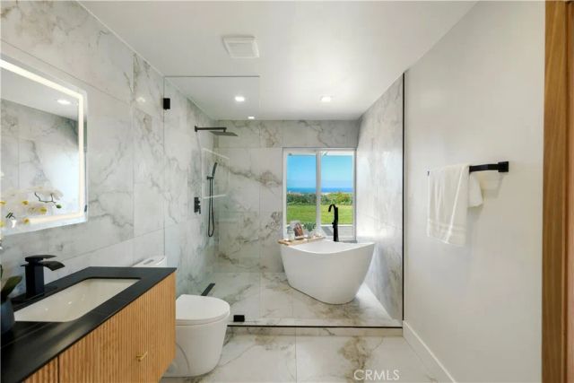 3501 Sausalito, Corona Del Mar, CA 92625