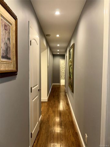 280 Terry Rd, Smithtown, NY 11787