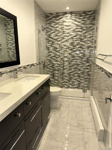 280 Terry Rd, Smithtown, NY 11787