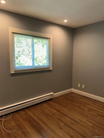 280 Terry Rd, Smithtown, NY 11787