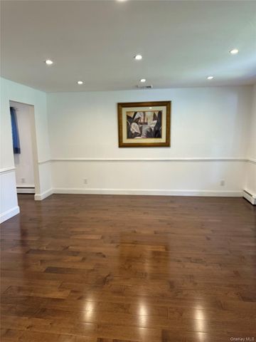 280 Terry Rd, Smithtown, NY 11787