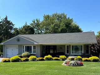 280 Terry Rd, Smithtown, NY 11787