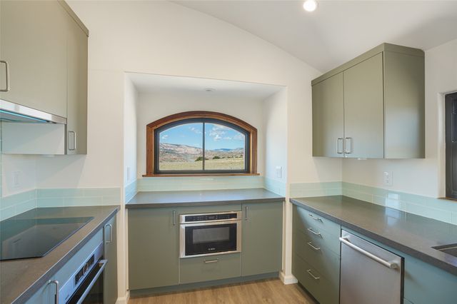 199 Private Drive 1728, Youngsville, NM 87064