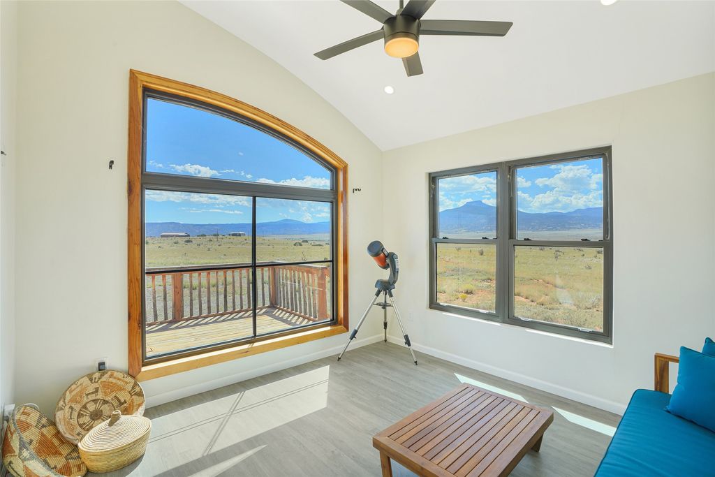 199 Private Drive 1728, Youngsville, NM 87064