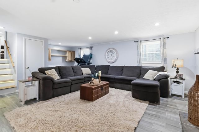 107 Lick Creek Road, Whitley City, KY 42653