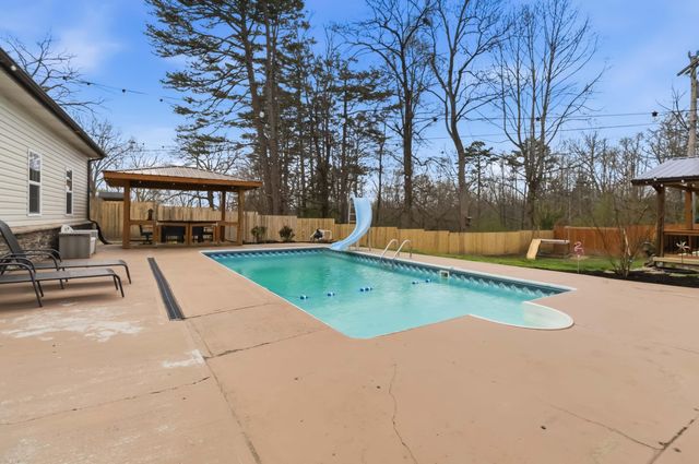 107 Lick Creek Road, Whitley City, KY 42653