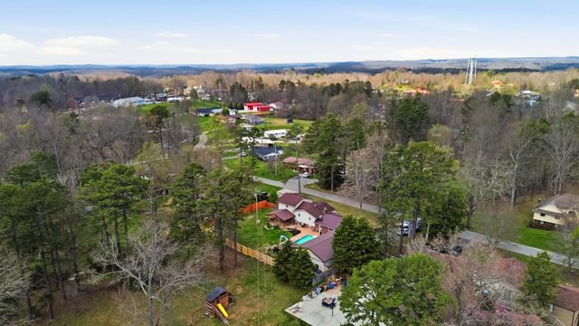 107 Lick Creek Road, Whitley City, KY 42653