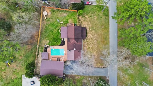 107 Lick Creek Road, Whitley City, KY 42653