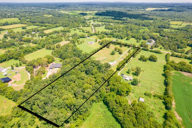 2449 Warner Bridge Rd, Shelbyville, TN 37160