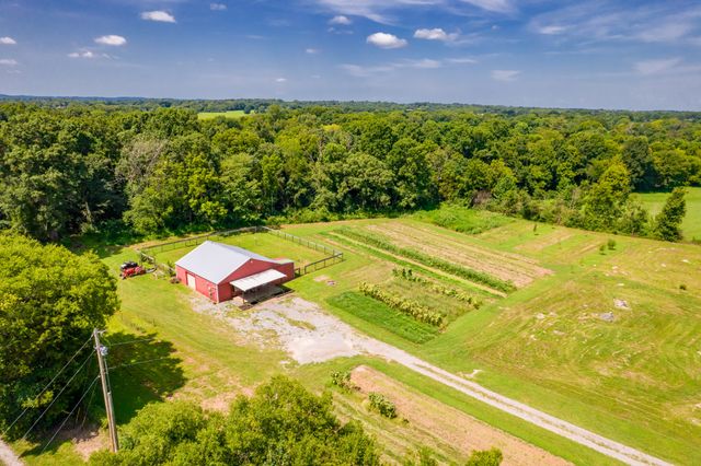 2449 Warner Bridge Rd, Shelbyville, TN 37160