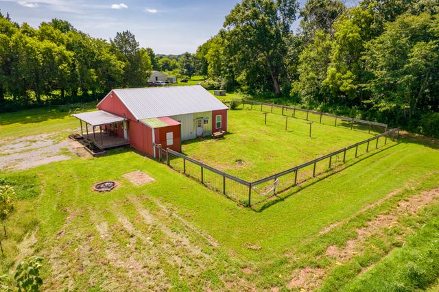 2449 Warner Bridge Rd, Shelbyville, TN 37160