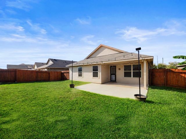 23218 Robbers Nest Drive, Spring, TX 77373