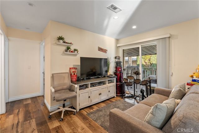 1855 riverside, Ontario, CA 91761