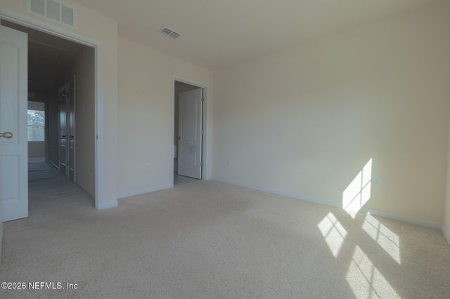 513 SPANISH OAKS Way, Orange Park, FL 32065