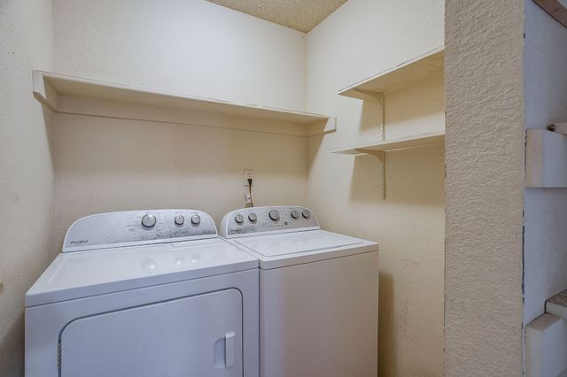 736 High Crest Drive, Azle, TX 76020