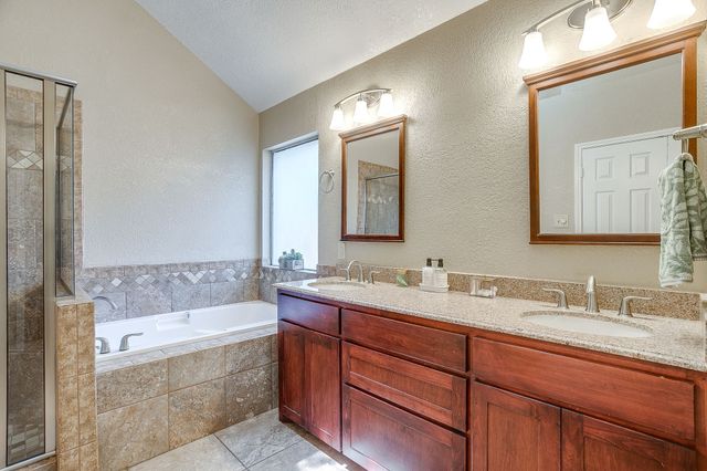 736 High Crest Drive, Azle, TX 76020