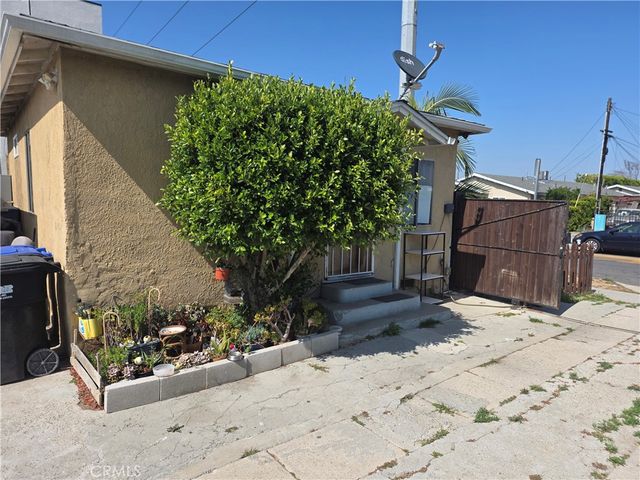 10625 Felton, Inglewood, CA 90304
