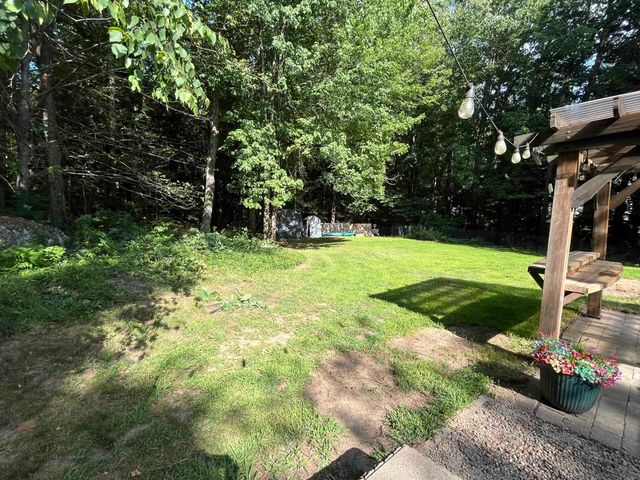 196 Tanglewood Drive, Henniker, NH 03242