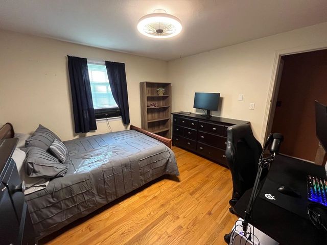 196 Tanglewood Drive, Henniker, NH 03242
