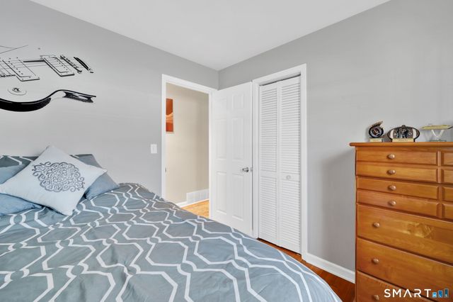 4 Gregory Road, Wallingford, CT 06492