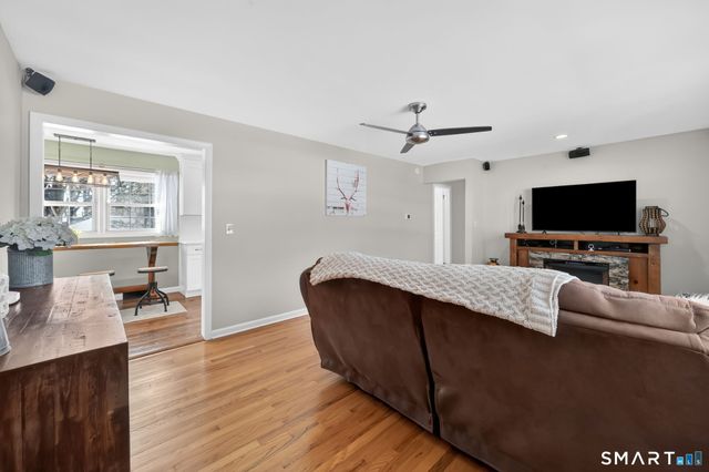 4 Gregory Road, Wallingford, CT 06492