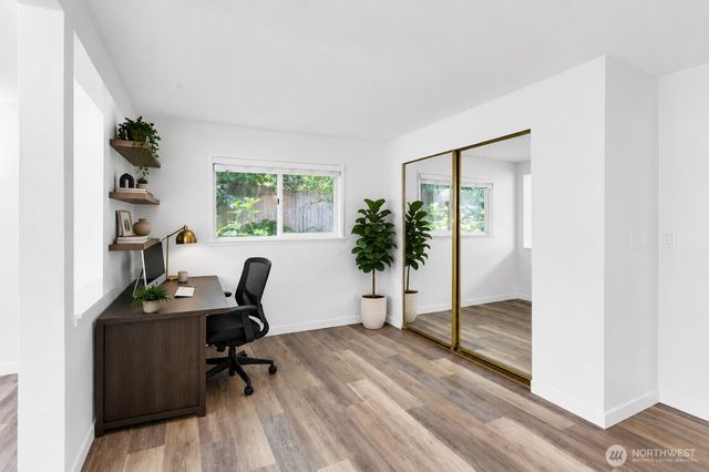 7815 NE 167th Street, Kenmore, WA 98028