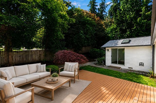 7815 NE 167th Street, Kenmore, WA 98028