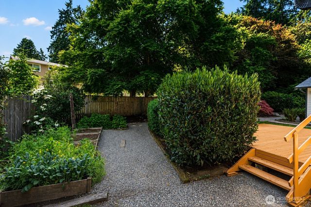 7815 NE 167th Street, Kenmore, WA 98028