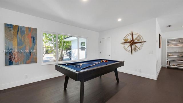 1895 NE 118th Rd, North Miami, FL 33181