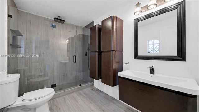 1895 NE 118th Rd, North Miami, FL 33181