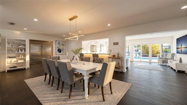 1895 NE 118th Rd, North Miami, FL 33181