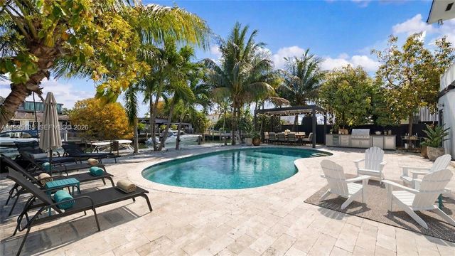 1895 NE 118th Rd, North Miami, FL 33181