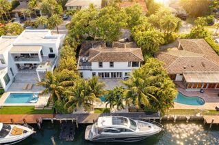 1895 NE 118th Rd, North Miami, FL 33181