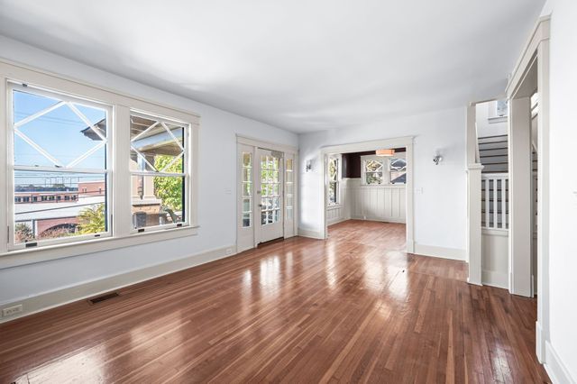 2112 15th Ave, S, Nashville, TN 37212