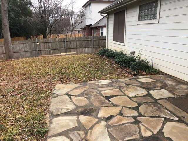 512 Dove Creek Place, Grapevine, TX 76051