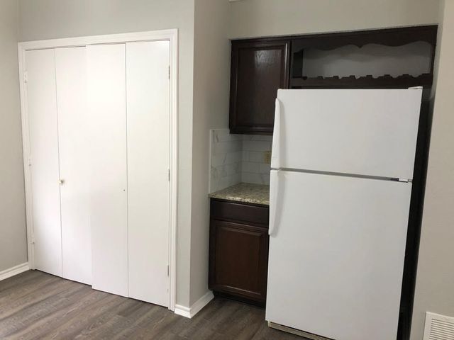 512 Dove Creek Place, Grapevine, TX 76051