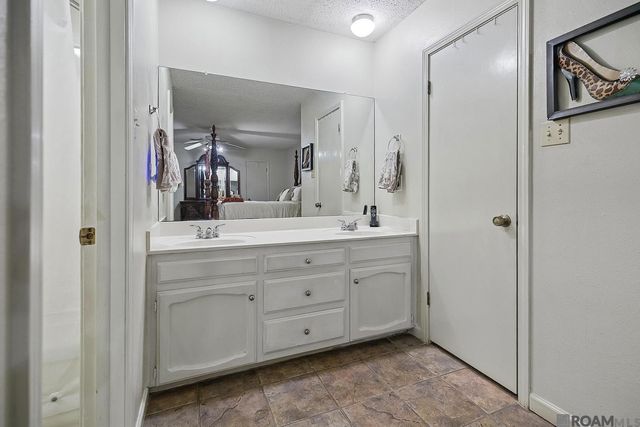 12228 Excalibur Ave, Baton Rouge, LA 70816