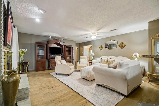 12228 Excalibur Ave, Baton Rouge, LA 70816