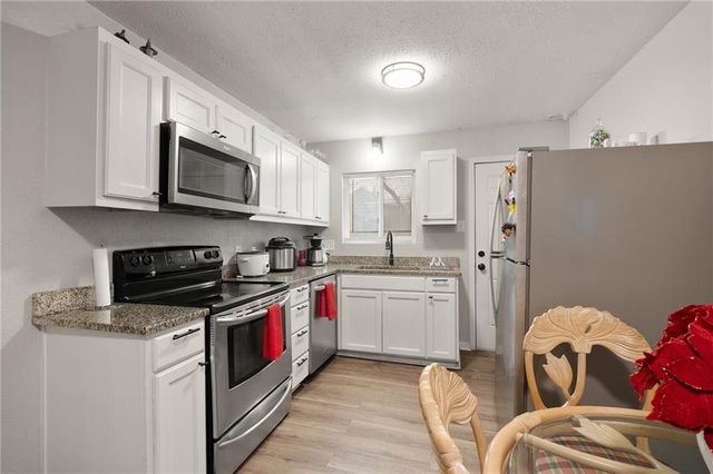 1916 S 14TH Street, Kansas City, KS 66103