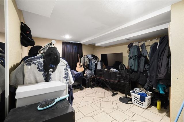 1916 S 14TH Street, Kansas City, KS 66103