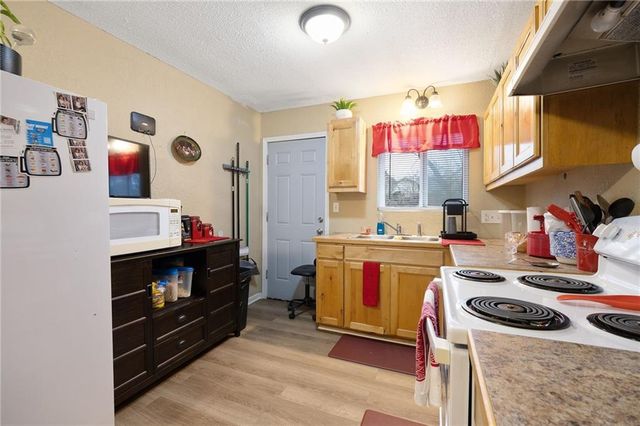 1916 S 14TH Street, Kansas City, KS 66103