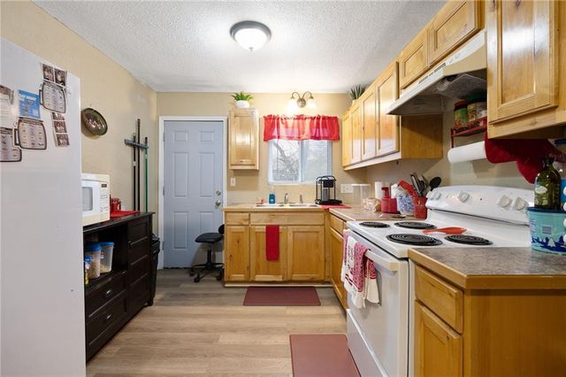 1916 S 14TH Street, Kansas City, KS 66103