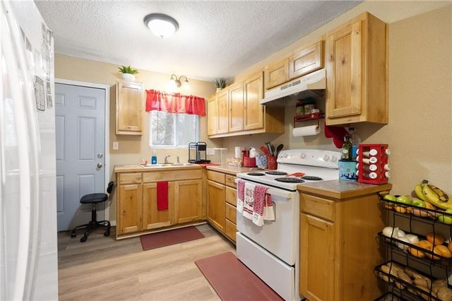 1916 S 14TH Street, Kansas City, KS 66103