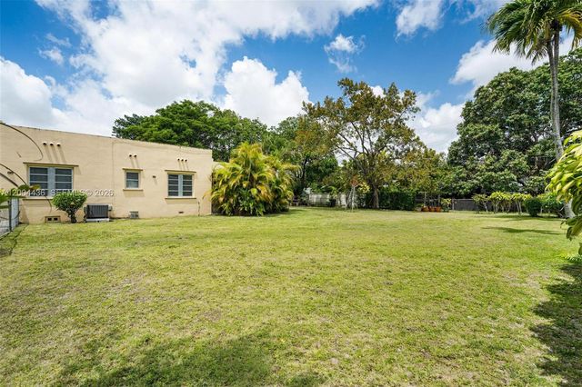 57 N Melrose Dr, Miami Springs, FL 33166