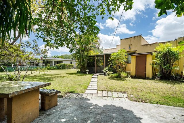 57 N Melrose Dr, Miami Springs, FL 33166
