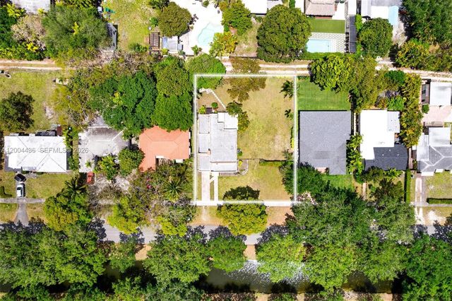 57 N Melrose Dr, Miami Springs, FL 33166